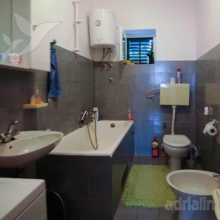 Zjacic Apartman *