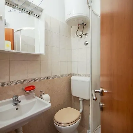 Zjacic Apartman Brodarica